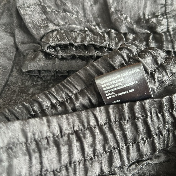 NWT Black Orion Cargo Pants by RtA (L) - Picture 5 of 5